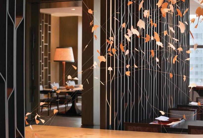 בית מלון כפרי Shangrila Tokyo