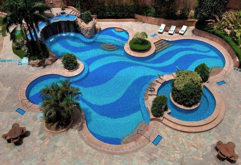 Отель Sheraton New Delhi