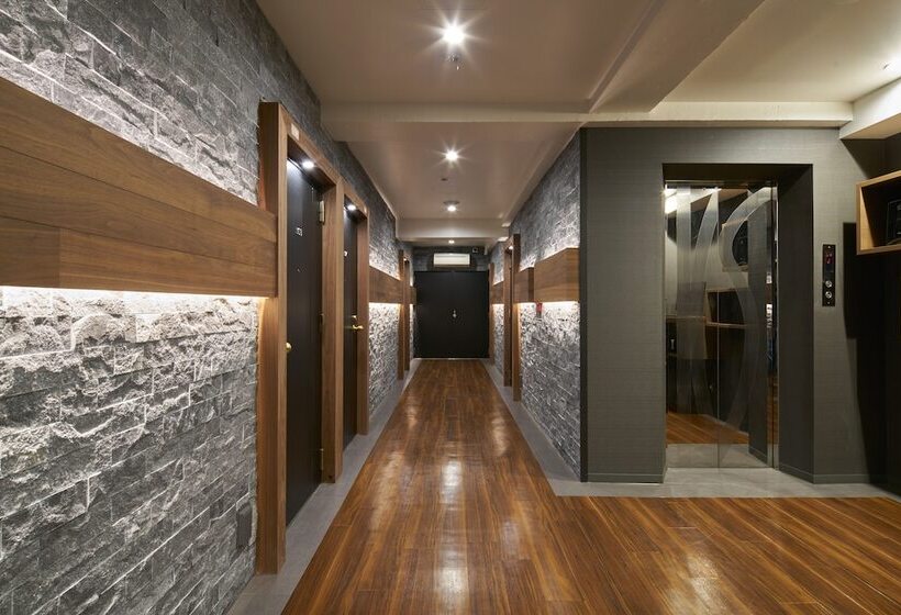 Shinjuku City Hotel N.u.t.s Tokyo