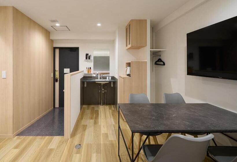 Shinjuku City Hotel N.u.t.s Tokyo