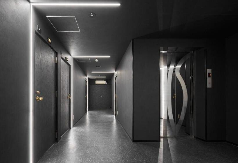 Shinjuku City Hotel N.u.t.s Tokyo