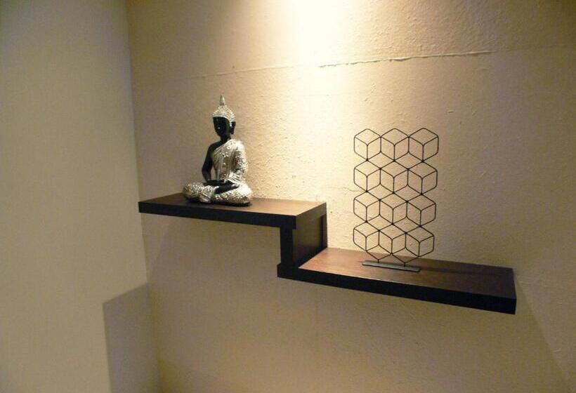 Shinjuku City Hotel N.u.t.s Tokyo