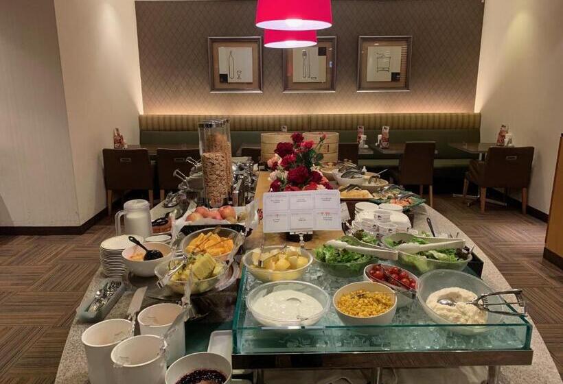 בית מלון כפרי Sotetsu Fresa Inn Higashi Shinjuku