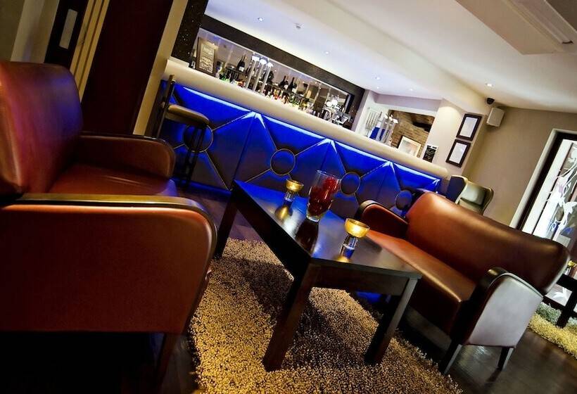 בית מלון כפרי The Ashbourne