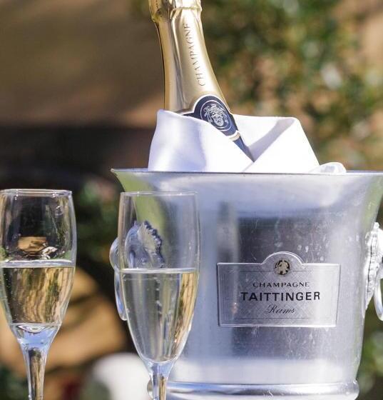 Отель The Claremont