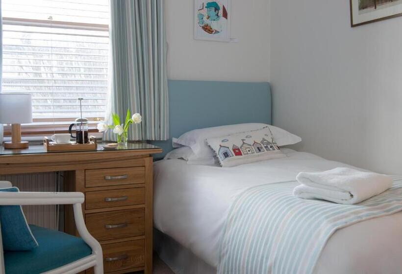 Отель The Claremont