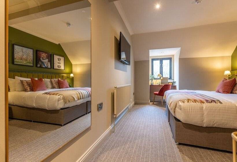 Отель The Crown Inn