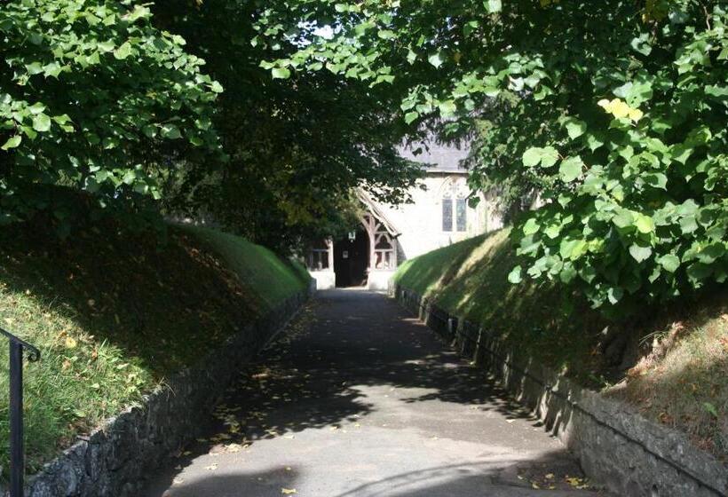 בית מלון כפרי The Dragon