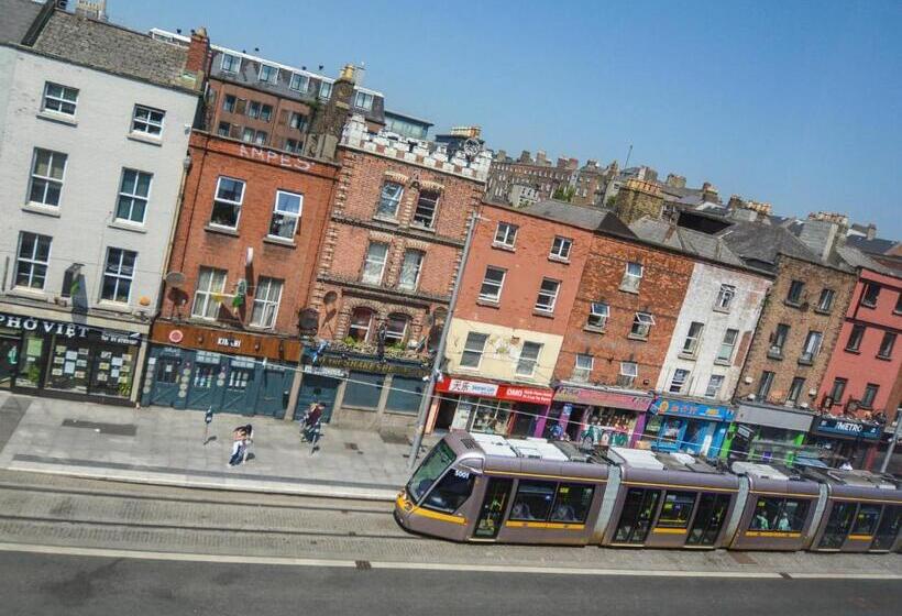 בית מלון כפרי The Gate