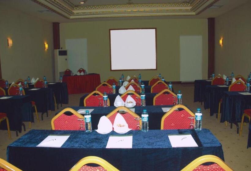 هتل The Green Park Kartepe