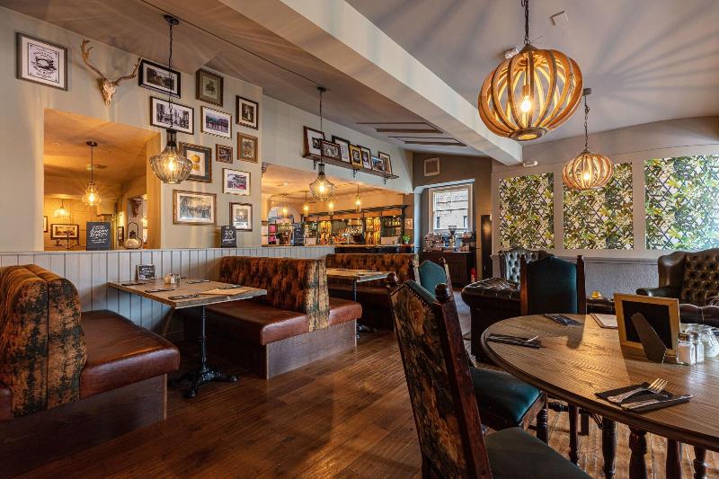 The Kings Arms And Royal Hotel, Godalming, Surrey