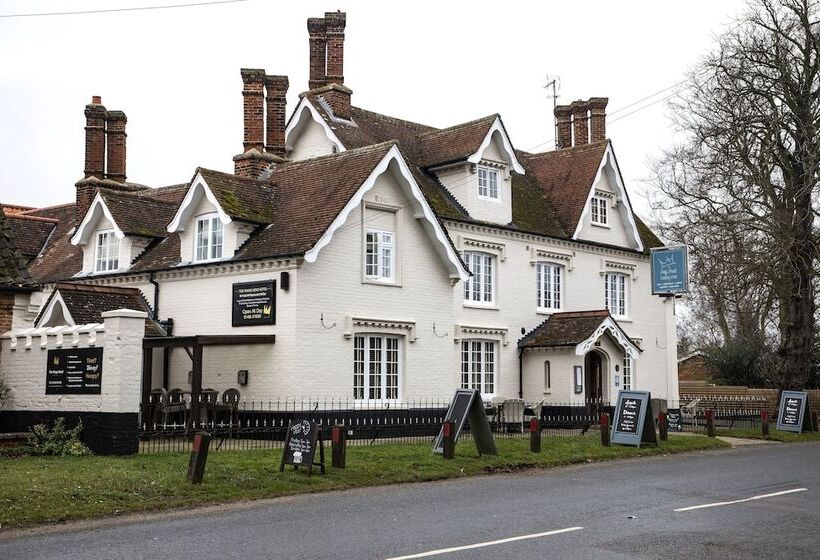 Отель The Kings Head Country