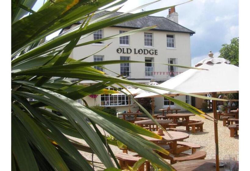 בית מלון כפרי The Old Lodge