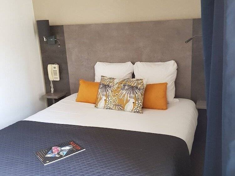 هتل The Originals City, Hôtel Novella, Nantes Centre Gare