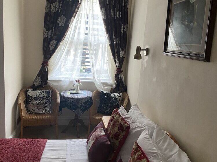 호텔 The Palms Guest House