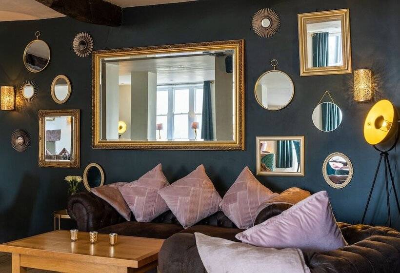 호텔 The Pennington