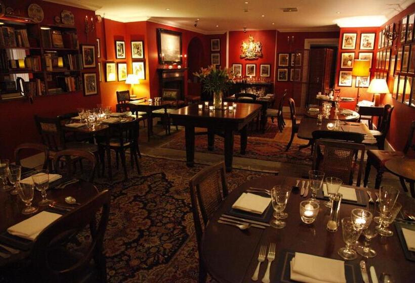 فندق The Royal Harbour