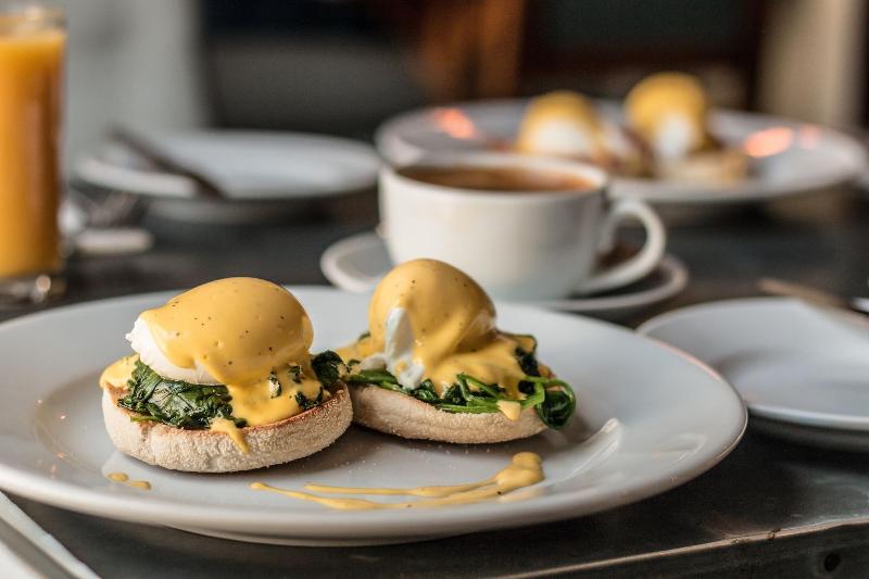 בית מלון כפרי The Saracens Head