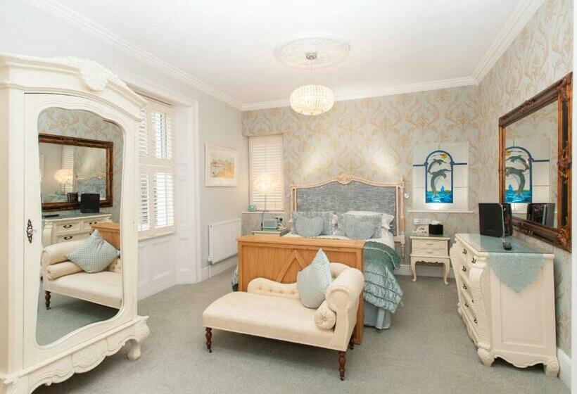 هتل The Somerville