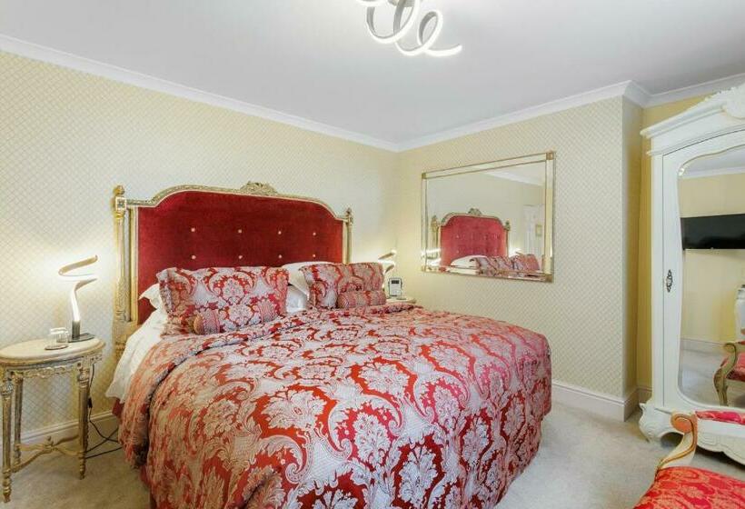 هتل The Somerville