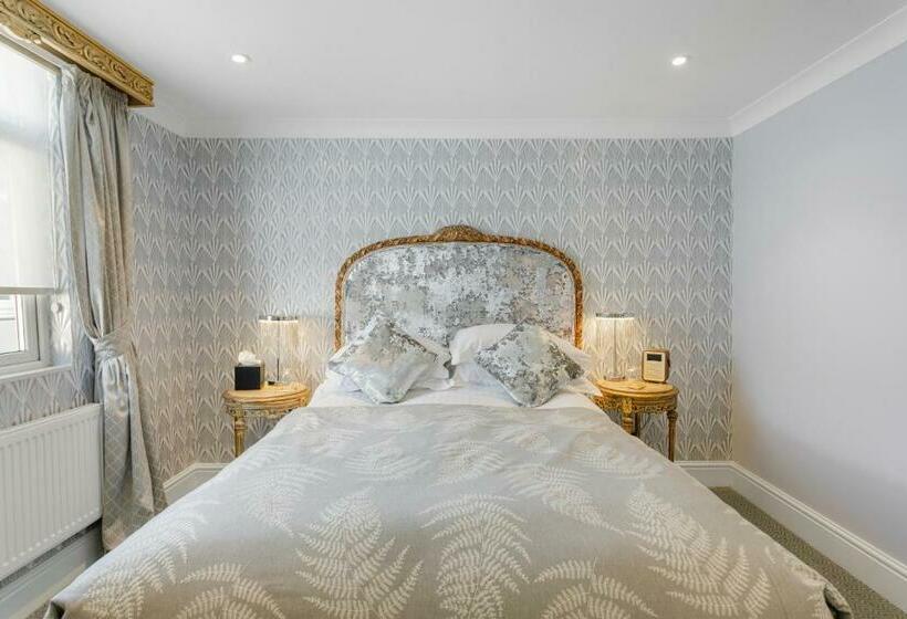 هتل The Somerville