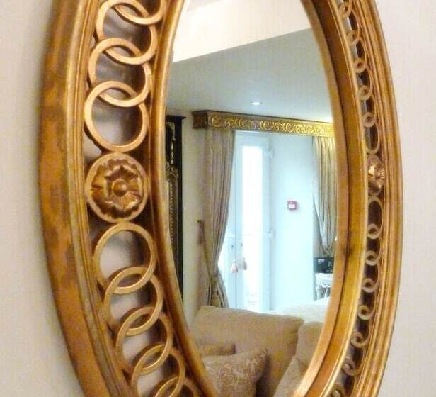 هتل The Somerville