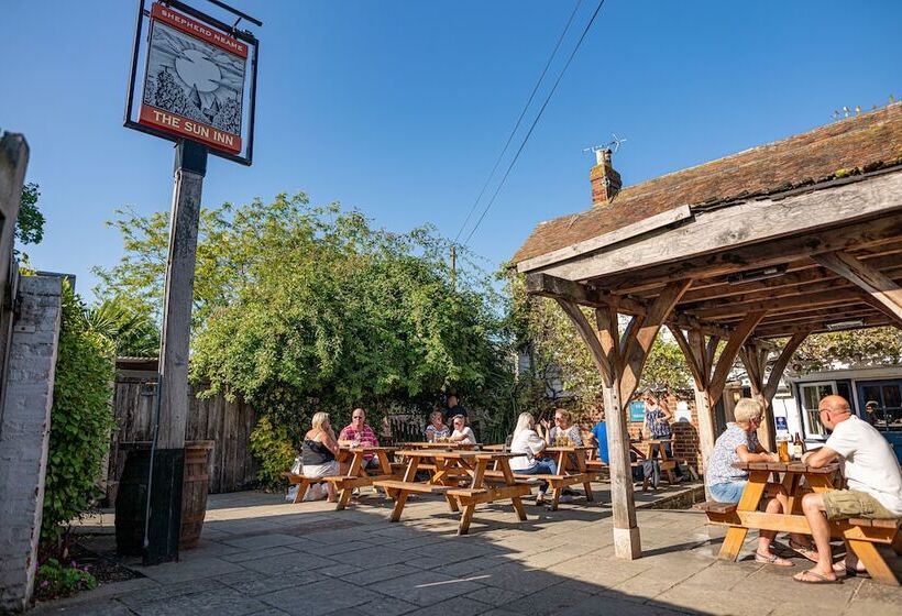 בית מלון כפרי The Sun Inn