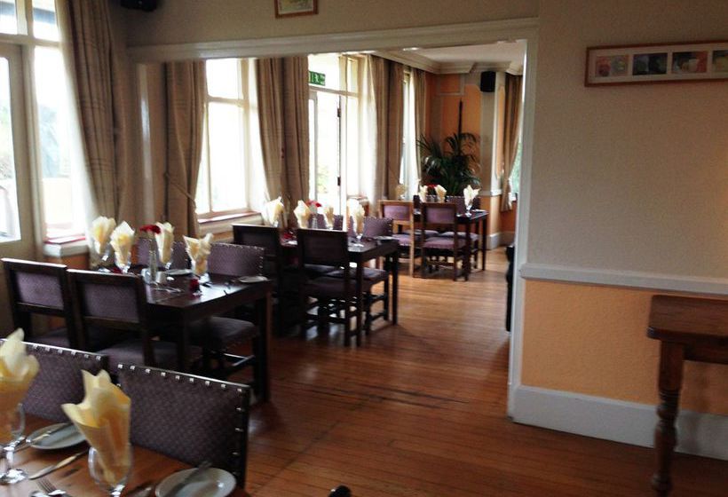 酒店 The Three Tuns Coaching Inn