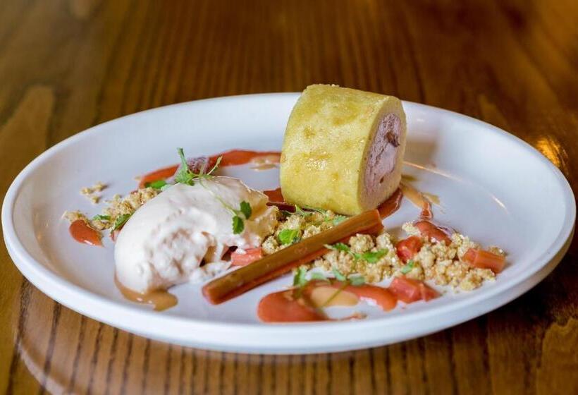 فندق The White Hart