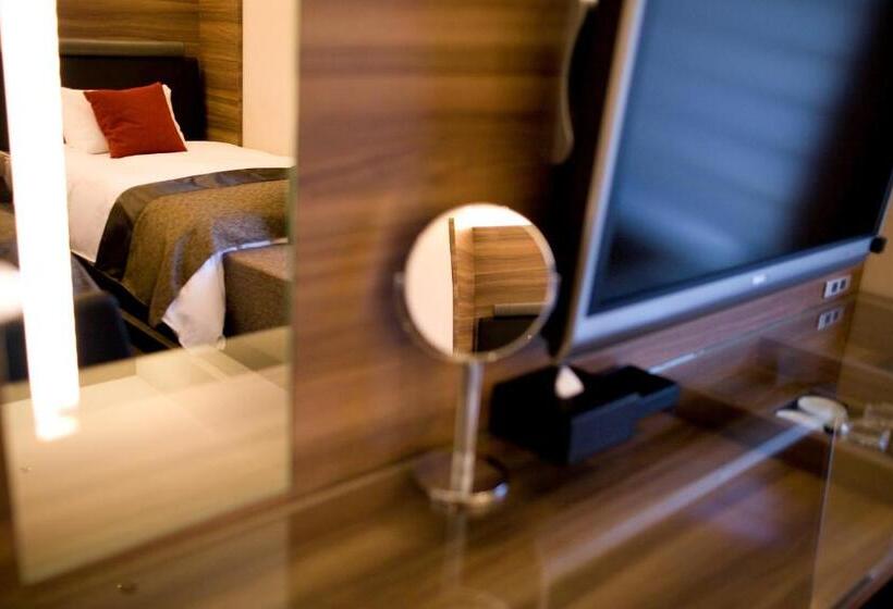 Отель Tokyo Green Palace