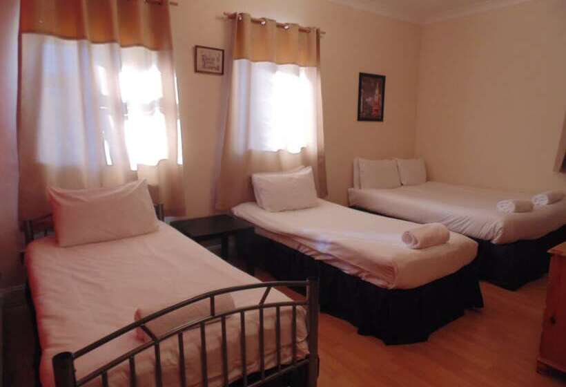 ホテル Travel Inn