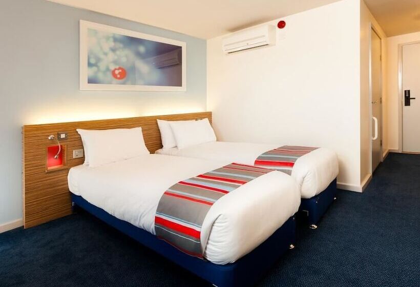 ホテル Travelodge Blackpool South Shore