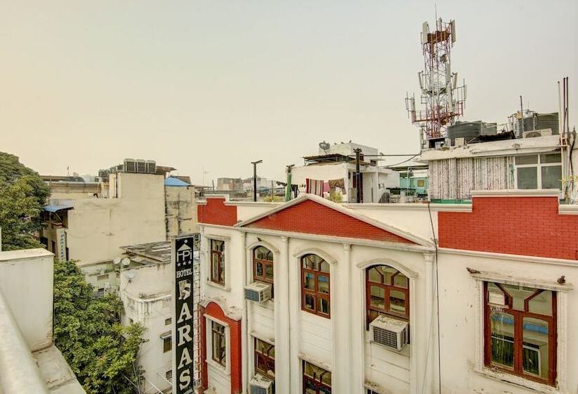 בית מלון כפרי Treebo Rockwell Plaza