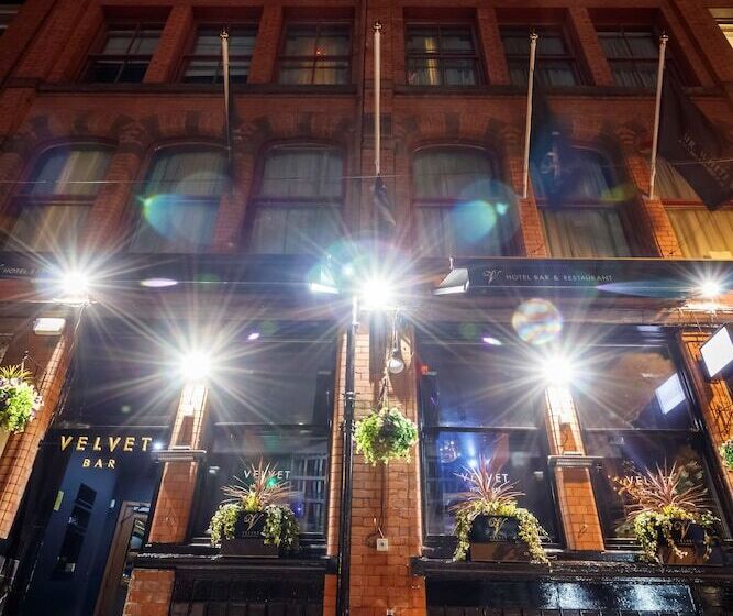 Отель Velvet