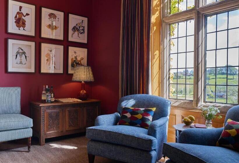 هتل Wildhive Callow Hall