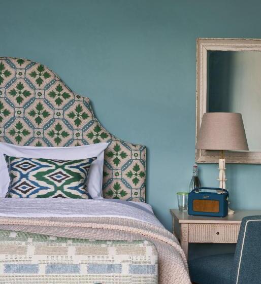 هتل Wildhive Callow Hall