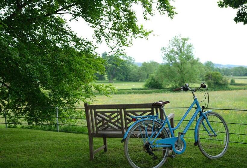 هتل Wildhive Callow Hall