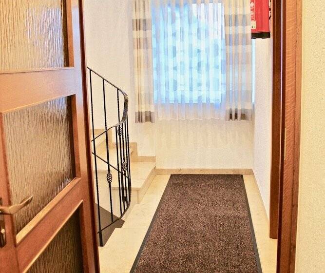 호텔 Zum Schwarzen Baren