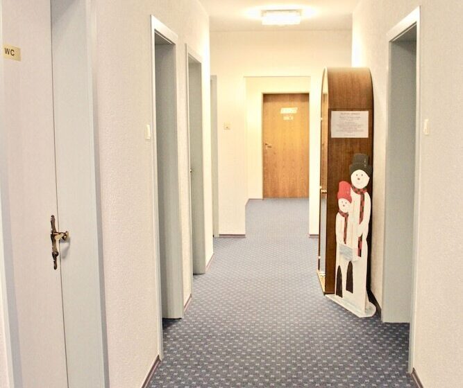 호텔 Zum Schwarzen Baren