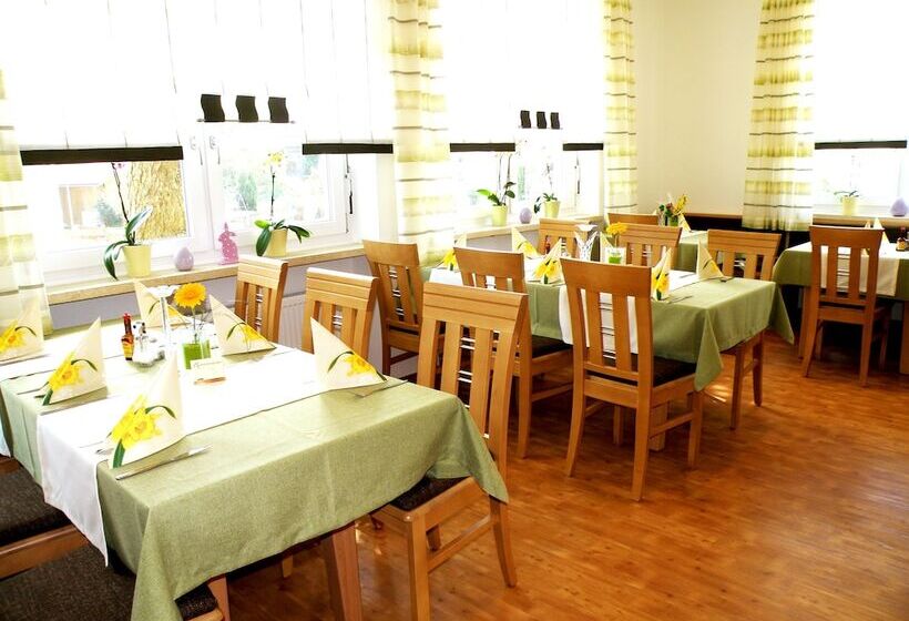 호텔 Zum Schwarzen Baren