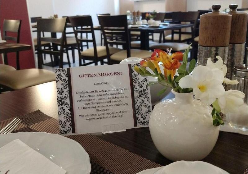 Luise Mannheim   By Superfly Hotels