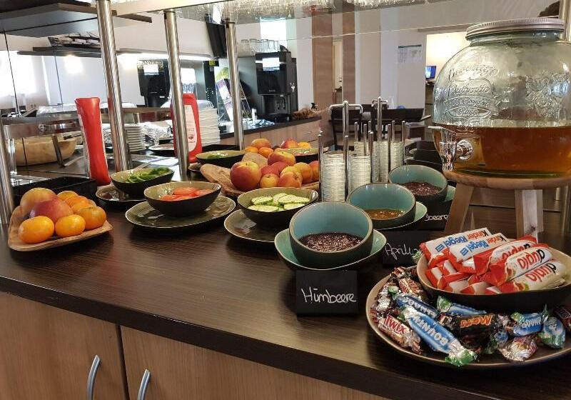 Luise Mannheim   By Superfly Hotels