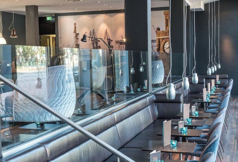 Motel One Hamburg Altona