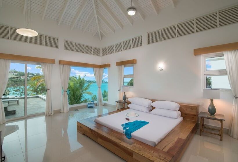 リゾートホテル Crown Villas 6 Bdrm