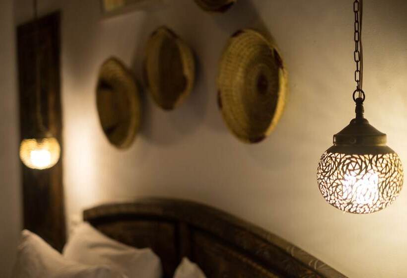 Riad Inna & Watersports Center