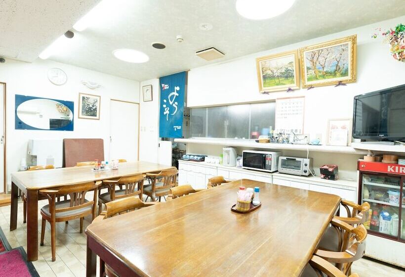 Sakura Ryokan Asakusa Iriya