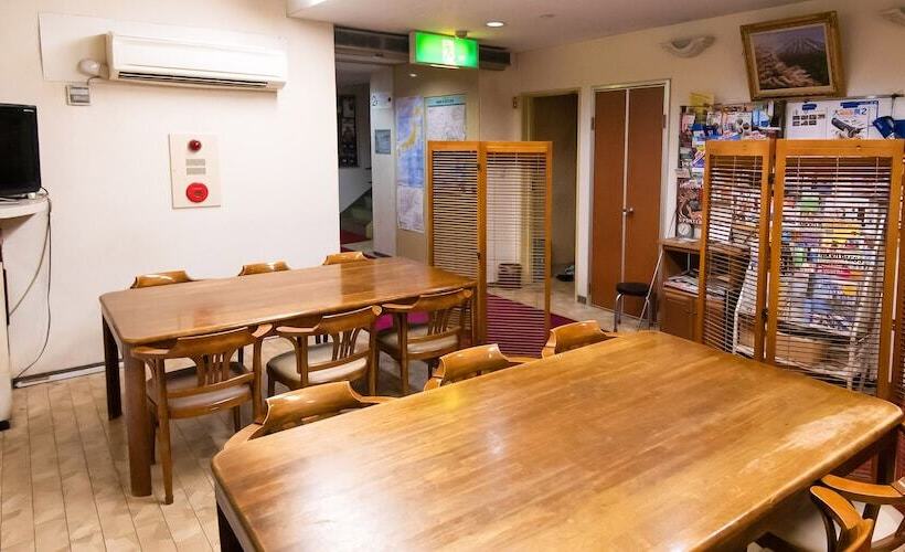 Sakura Ryokan Asakusa Iriya