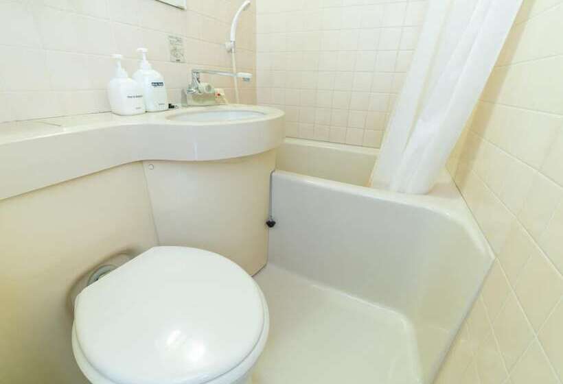 Sakura Ryokan Asakusa Iriya