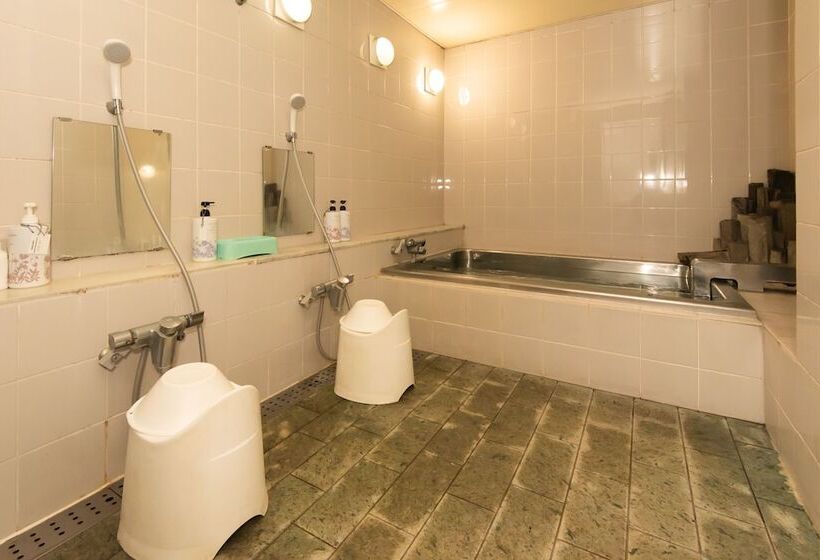 Sakura Ryokan Asakusa Iriya