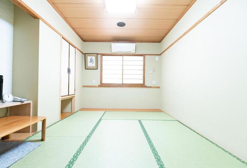 Sakura Ryokan Asakusa Iriya